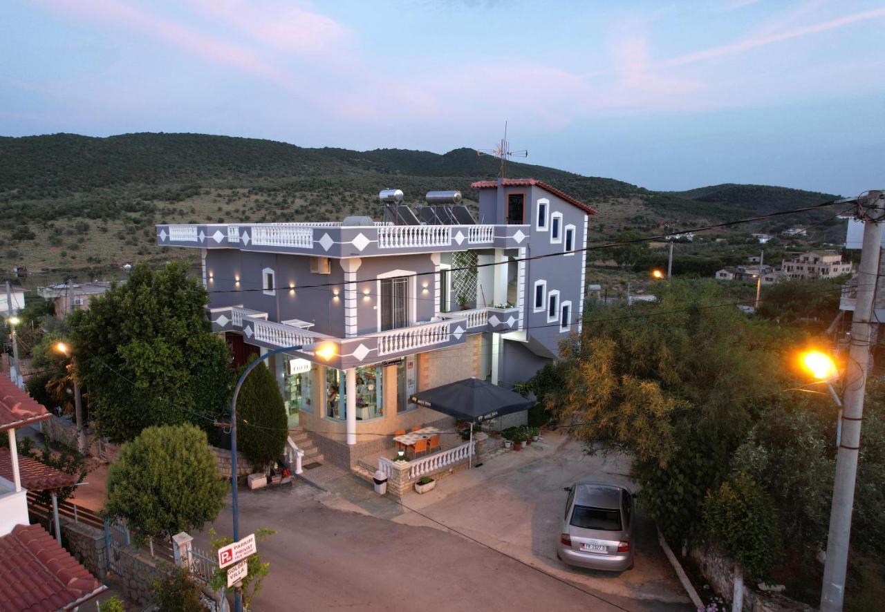 Villa Caca Ксамил Экстерьер фото
