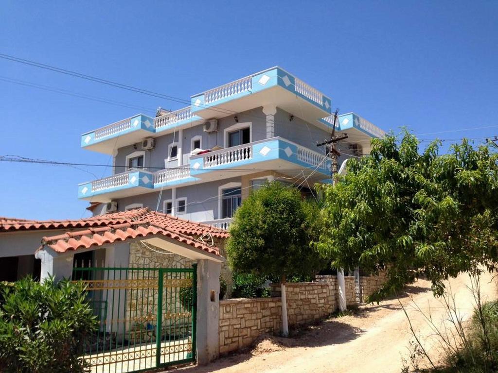 Villa Caca Ксамил Экстерьер фото